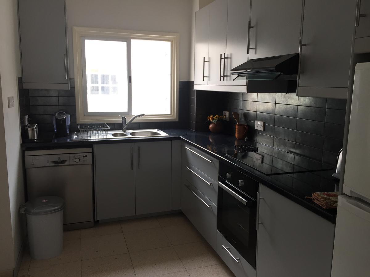 Limnaria Westpark Apartment Paphos Exterior photo